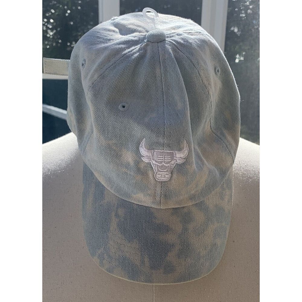 Chicago Bulls Baseball Cap NBA Cotton Blue Mitchell & Ness OSFM Strap Back Hat
